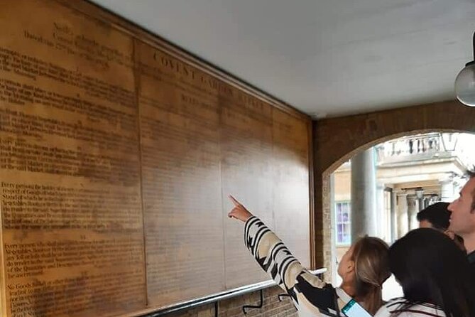 Secrets of the Squares - Immersive Treasure Hunt Experience - The Secret City - Scavenger Hunt Details