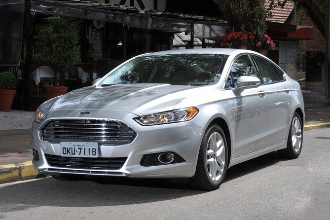 (Sedan Executive Class) Transfer VCP Airport • São Paulo - Accessibility
