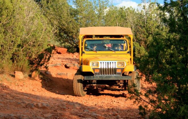 Sedona: 2-Hour Colorado Plateau Scenic Tour - Marveling at the Vast Landscape