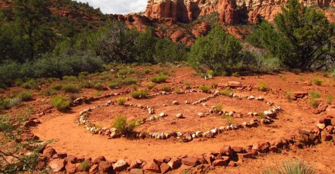 Sedona the Scientific and Spiritual Vortex Tour: Small Group - Geological Discoveries