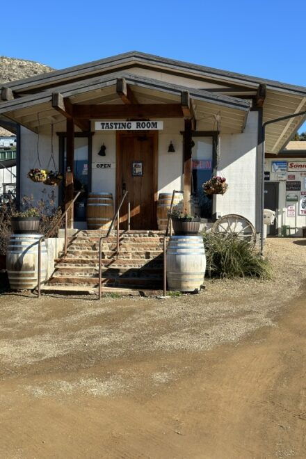 Sedona: Verde Valley Vineyards Wine Tasting Tour - Tour Description