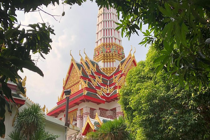 See 15 Top Bangkok Sights. Fun Local Guide! - Wat Pho (Temple of the Reclining Buddha)