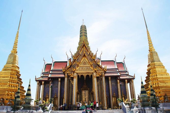 See 15 Top Bangkok Sights. Fun Local Guide! Private Tour - Chinatown Exploration