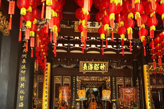 See 15 Top Singapore Sights. Fun Local Guide! - Chinatown