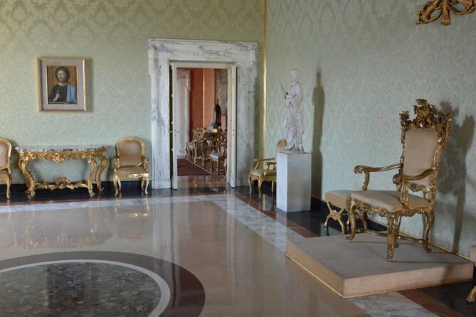 See 20+ Rome Sights & Visit Castel Gandolfo Papal Apartments - Tour Highlights