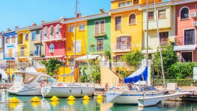 See Port Saplaya + City of Arts and Sciences on a Bike Tour - Description