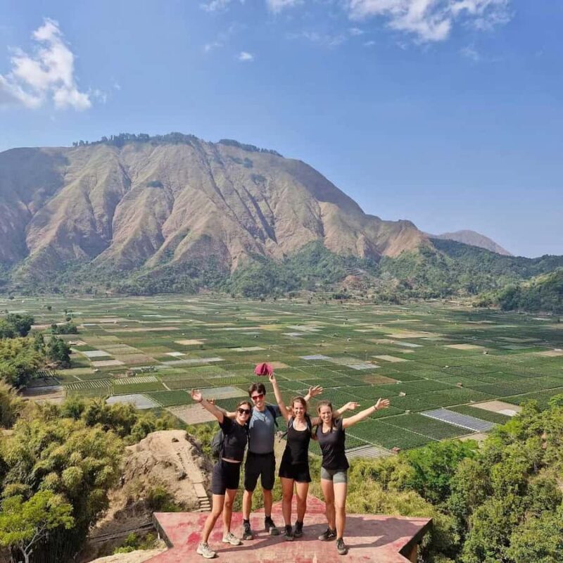 See The Stuning View Of Selong Hill And Tiu Kelep Waterfall - The Treasure of Lombok’s Natural Beauty