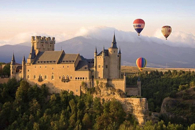 Segovia Balloon Ride - Experienced Guide and Safety Briefing