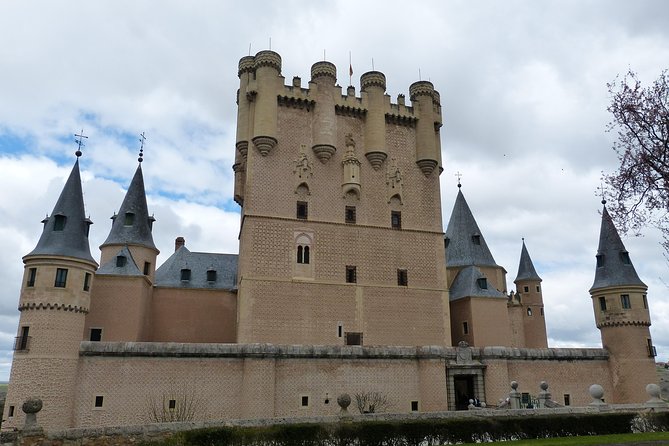Segovia Full Day Tour From Madrid Including Alcazar Ticket - Common Questions
