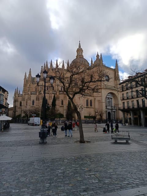 Segovia Heritage + Alcazar - Good To Know