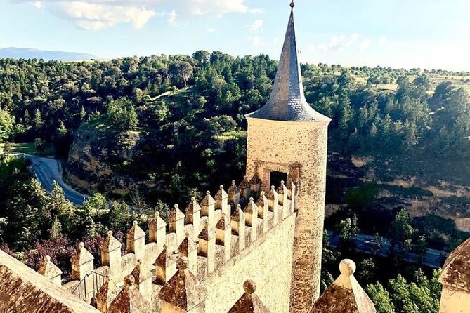 Segovia Highlights Small Group Tour and Local Winery Visit - Common Questions