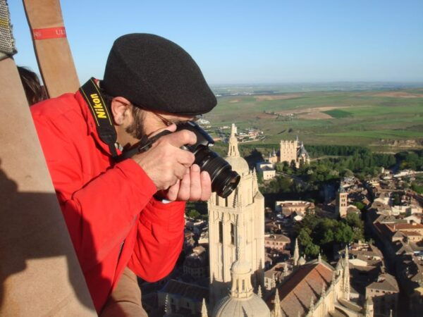 Segovia: Hot Air Balloon Flight With Optional Transfer - Booking and Reservation