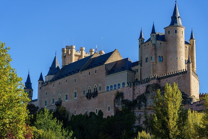 Segovia - Old Town Tour Including Castle Visit - Pricing and Inclusions