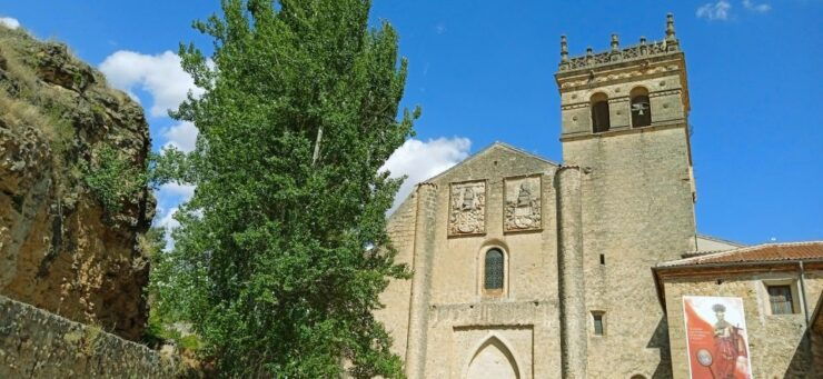 Segovia: Walking Tour With Views Eresma River Valley - Good To Know