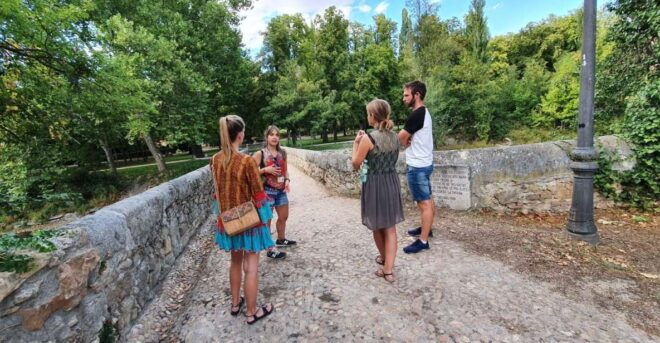 Segovia: Walking Tour With Views Eresma River Valley - Availability and Highlights