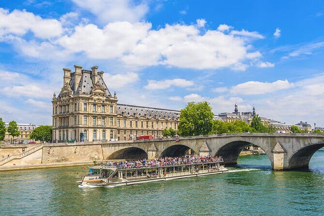 Seine River 1-Hour Sightseeing Cruise from the Eiffel Tower - What Is the Seine River 1-Hour Sightseeing Cruise?