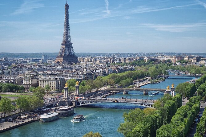 Seine River Cruise With Commentary One Hour Seine Cruise - Additional Information