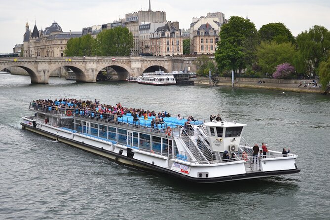 Seine River Cruise With Commentary One Hour Seine Cruise - Seine River Cruise Details