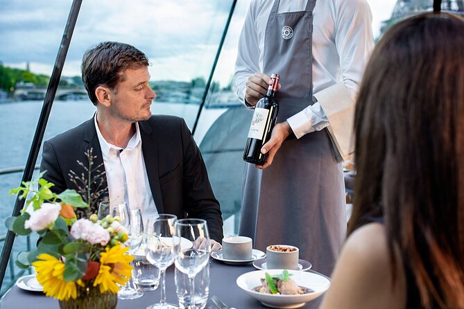 Seine River Early Gourmet Dinner Cruise With Wine by Bateaux Parisiens - Important Information and Guidelines