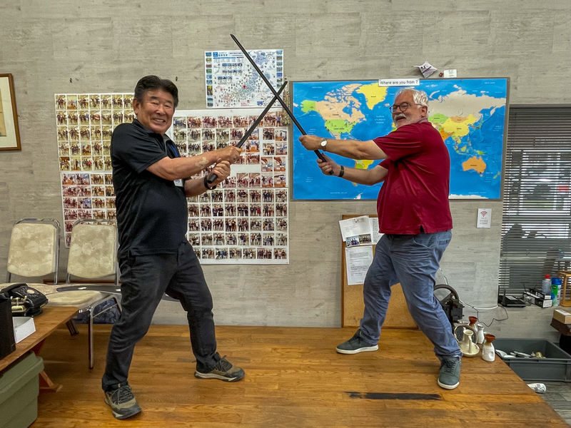 Seki: Create Your Own Hand-Designed Damascus Japanese Knife - The people make the process easier to follow