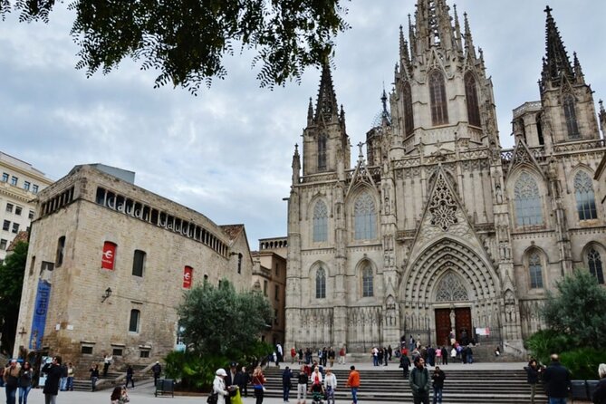 Self Audio Guided Tour in Gothic Quarter of Barcelona - Booking and Reservation Details