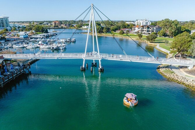 Self-Drive BBQ Boat Hire Mandurah - Group of 3 - 6 People - Boat Features