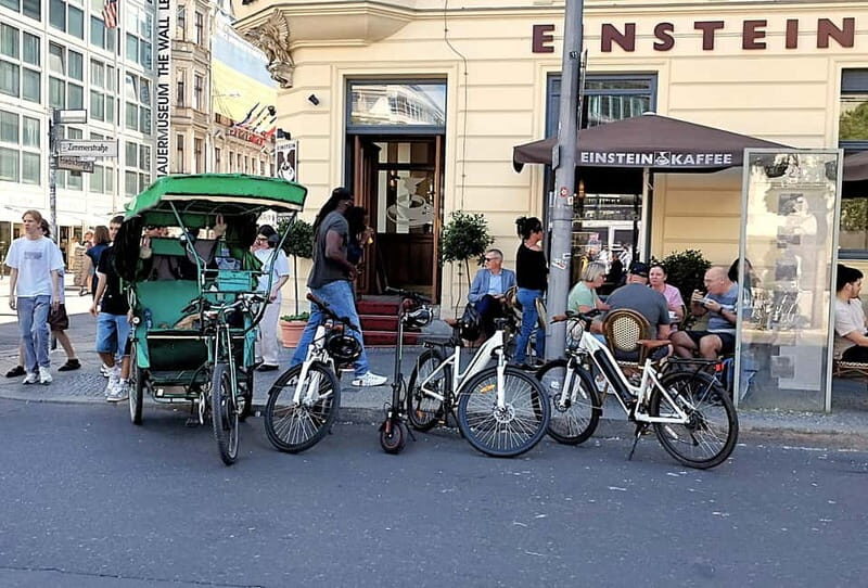 Self-drive E-Scooter shared guide in small groups - Comfort & Practicalities