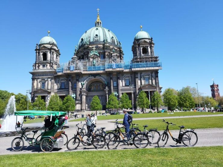 Self-Drive E-Scooter Shared Guide in Small Groups - Itinerary Highlights