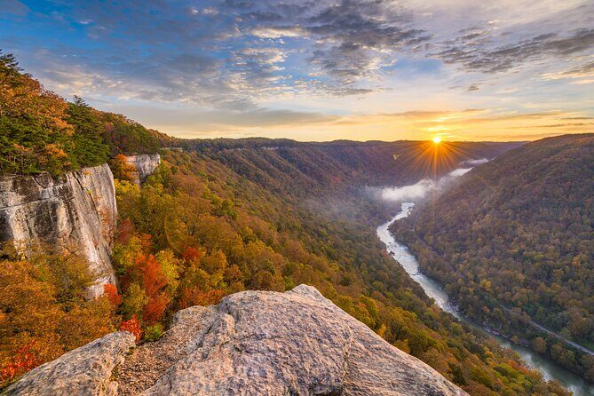 Self-Guided Audio Driving Tour of New River Gorge National Park - The Sum Up  