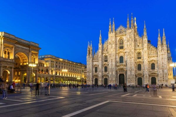 Self-Guided Audio Tour of Milan's Duomo in French - Tour Content