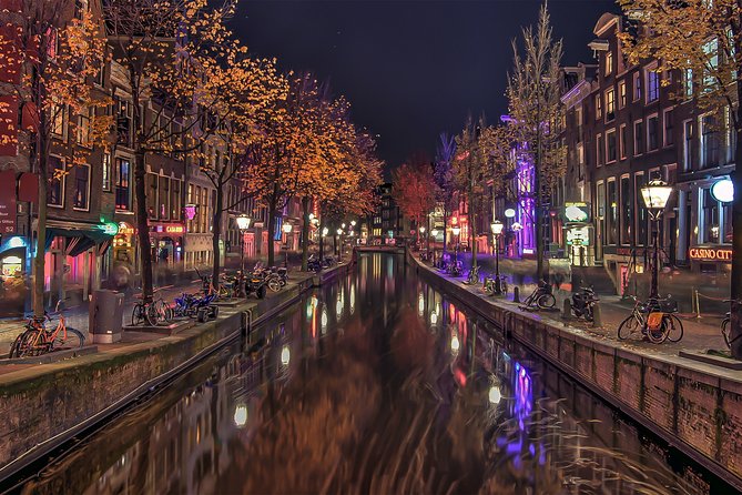 Self-Guided Audio Tour of The Red Light District - Meeting and Pickup