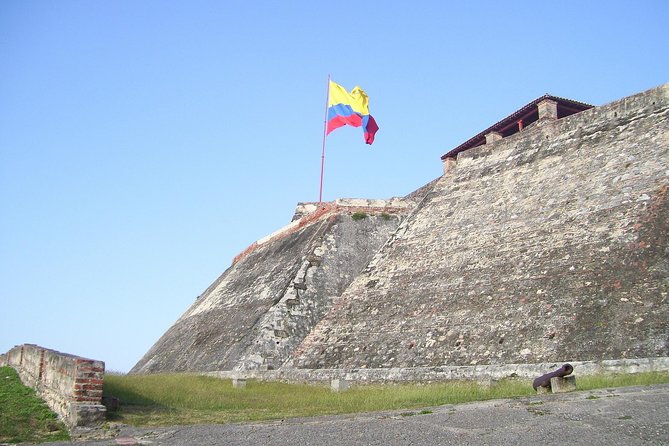 Self-Guided Audio Tour: Pirate Tales in Cartagena - Tour Features