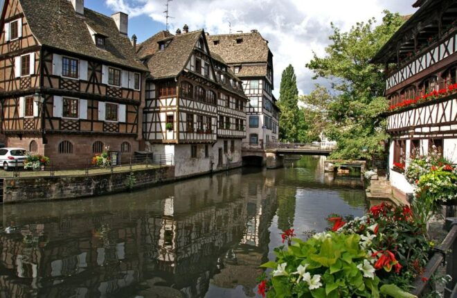Self-Guided City Rally / Scavenger Hunt Strasbourg in German - Inclusions