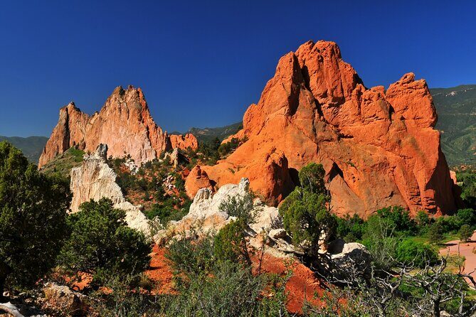 Self Guided Driving and Walking Tour in Garden of the Gods - Introduction
