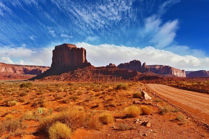 Self Guided Driving Audio Tour of Monument Valley - Good To Know