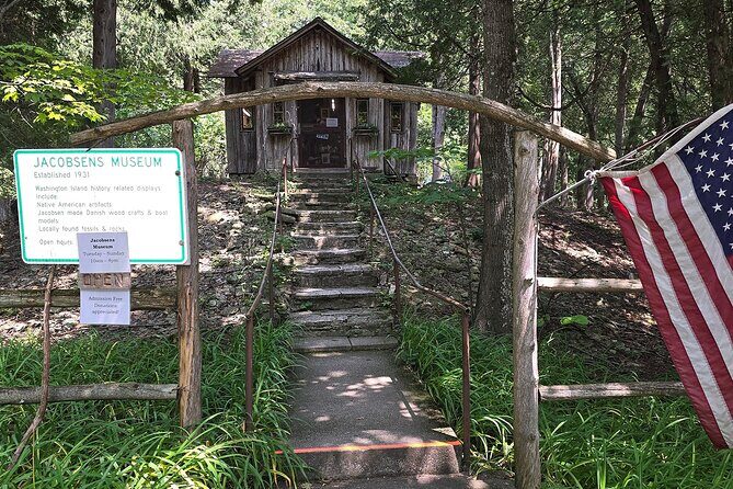 Self-Guided Driving Tour at Door Countys Washington Island - Price and Overall Value