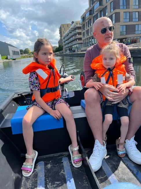 Self-Guided Electric Boat Rental - The Experience: What to Expect from Your Electric Boat Rental