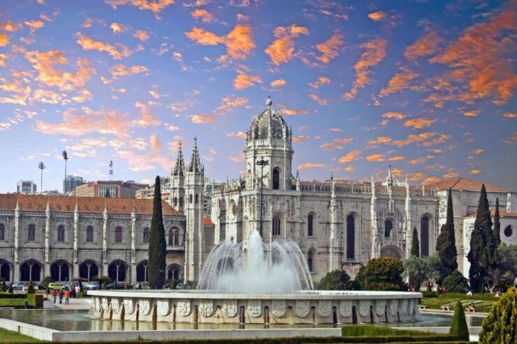 Self-Guided Journey Through History at Jerónimos Monastery - Highlights of Jerónimos Monastery