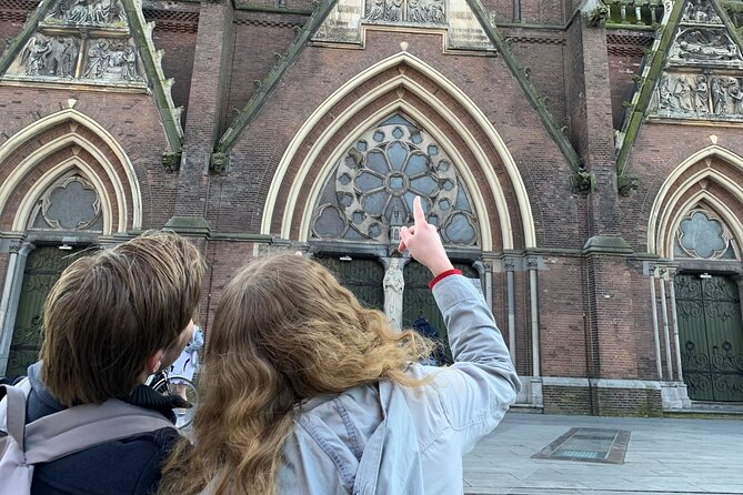 Self-guided Outside Escape Private Walking Tour in Breda - Common Questions