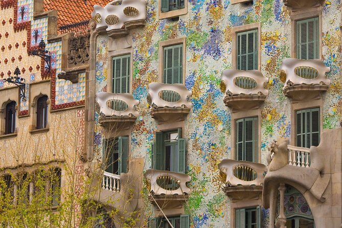 Self-Guided Private City Tour in Barcelonas Best Kept Secrets - Meeting Point Details