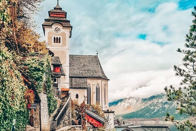 Self-Guided Private Tour of Hallstatt. Best Photo-Points, Panoramic Views, Cafes - Capturing Panoramic Views of Hallstatt