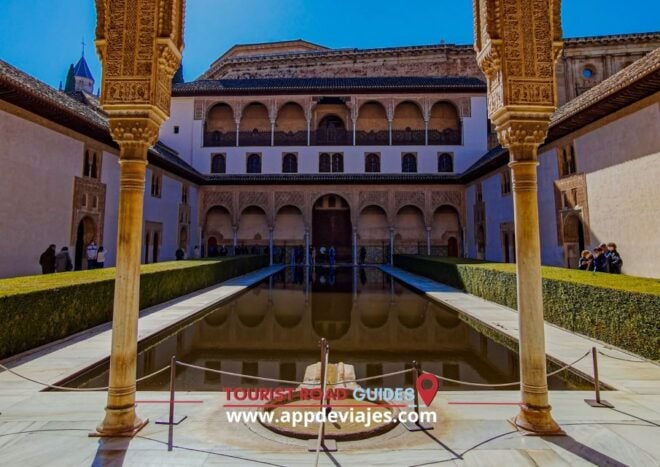Self-Guided Route Granada Includes Tapas Route - Accessibility and Highlights