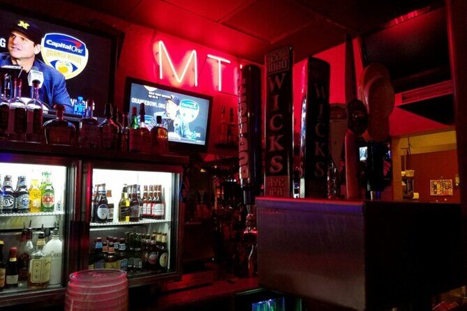 Self-Guided Scavenger Hunt: Rumble Through Riverside Bar Crawl - An In-Depth Look at the Riverside Bar Crawl