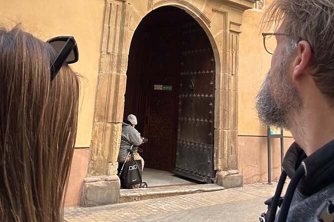 Self-Guided Secrets of Malaga Exploration Game - Additional Information and Reviews