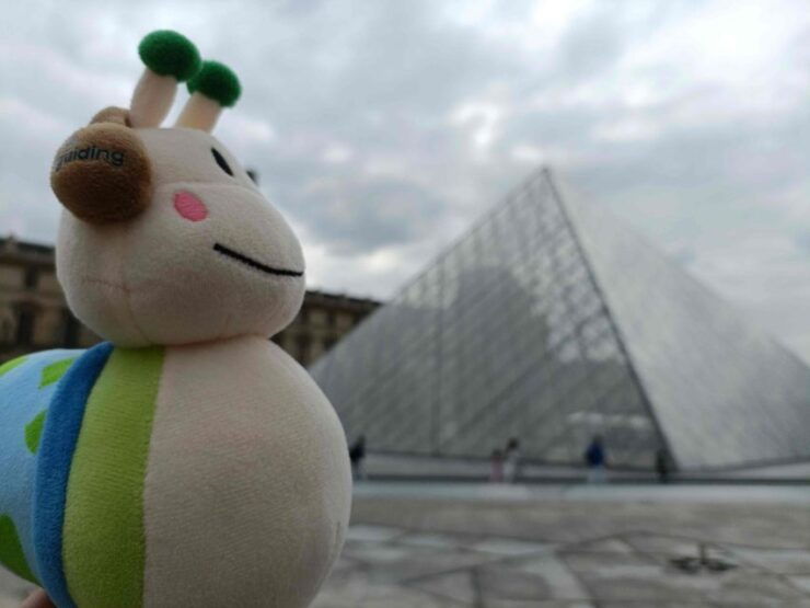 Self-Guided Tour in "Axe Historique" of Paris - Experience Highlights