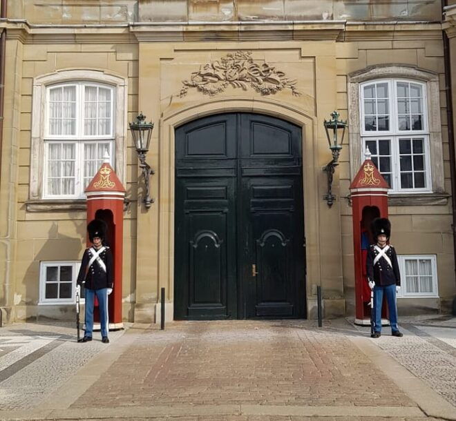 Self Guided Tour in Copenhagen - Cph Best Sights - How to Use the Audio Guide