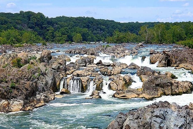 Self-Guided Waterfall Hiking Tour Through Great Falls National Park - Trail Options