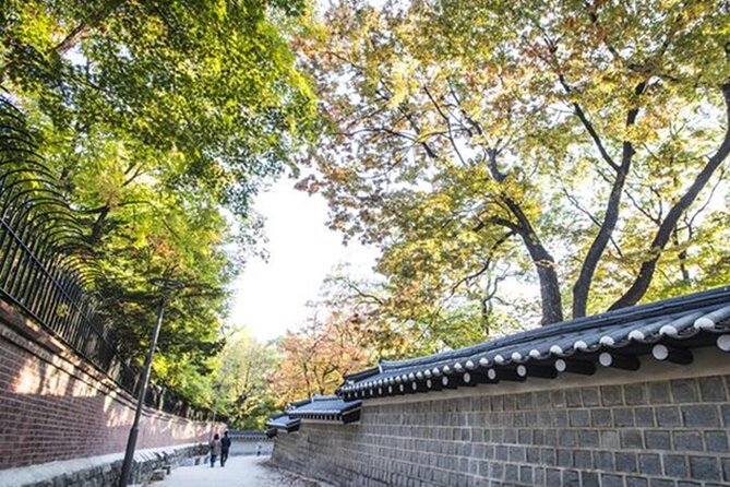 Self Made Private Tour in K Drama Filming Locations - Meeting and Pickup