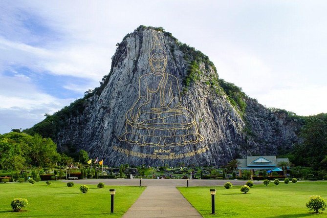 Selfie City & Temple Tours of Pattaya by Songthaew (Local Taxi of Pattaya) - Recommended Selfie Spots