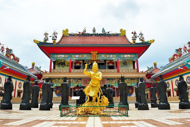 Selfie City & Temple Tours of Pattaya by Songthaew (Local Taxi of Pattaya) - Common Questions